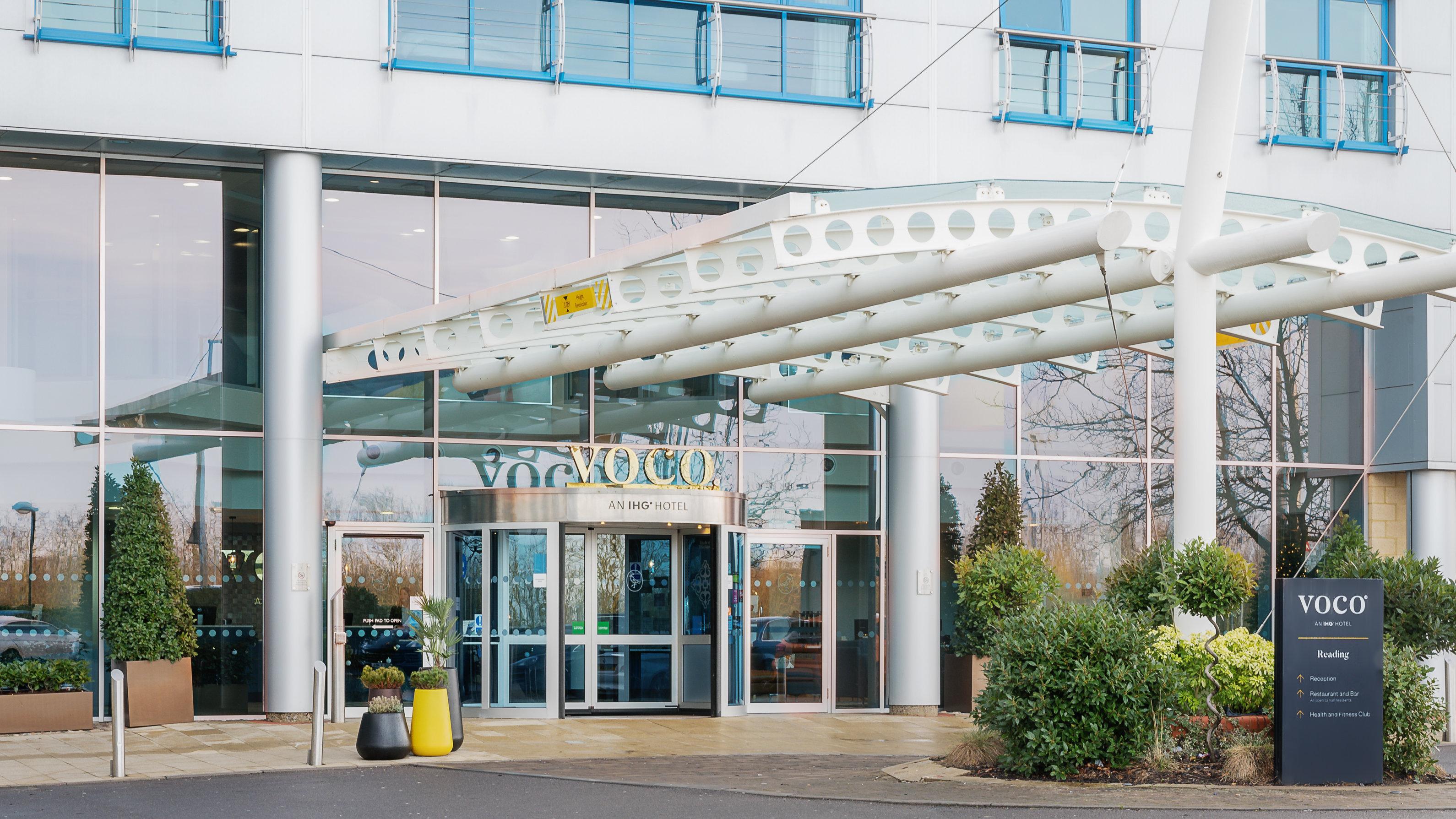 Voco Reading Hotel Exterior foto